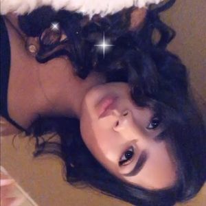 Meet your Posher, Addy